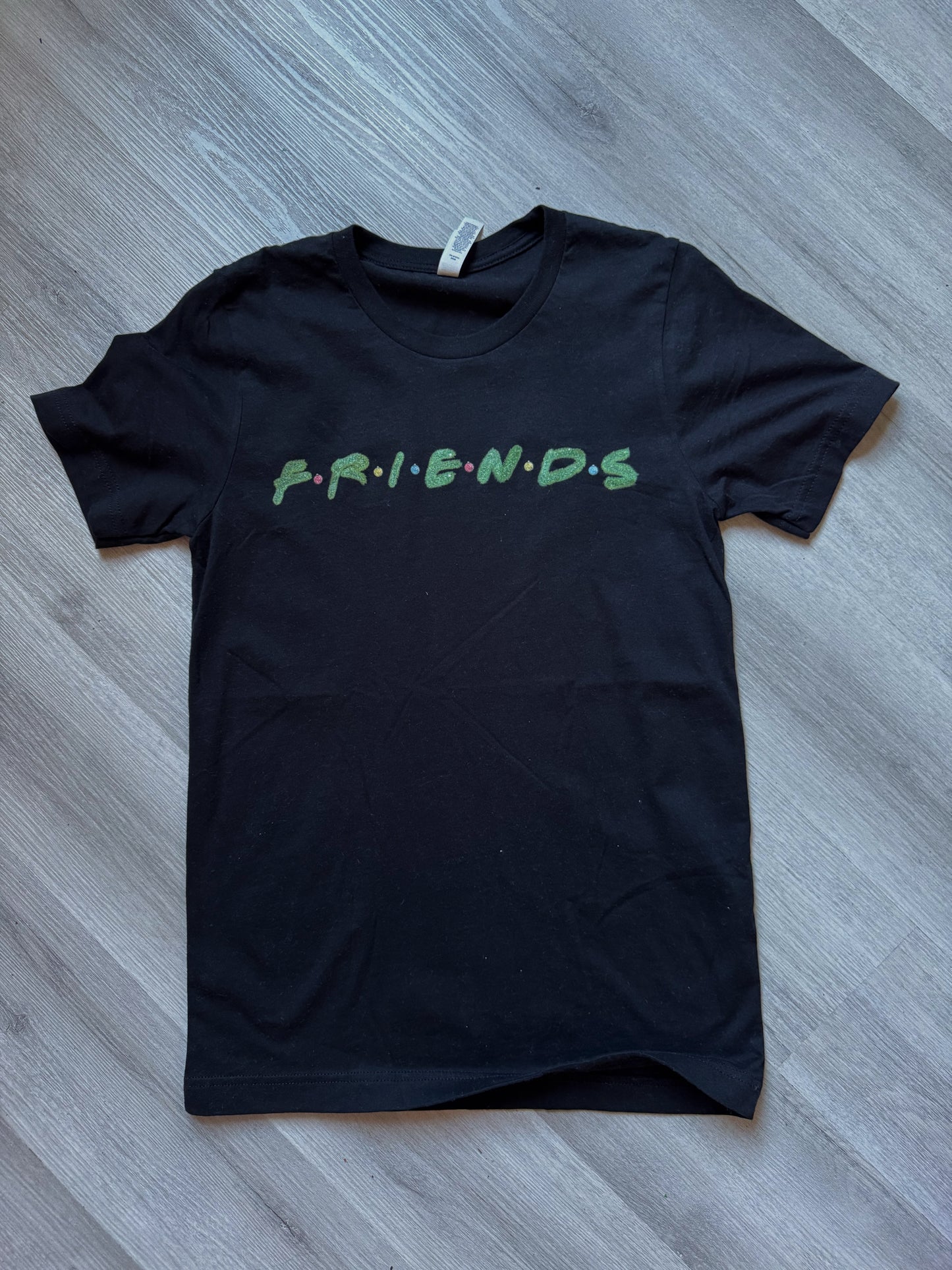 Friends T-Shirt (Christmas Edition)